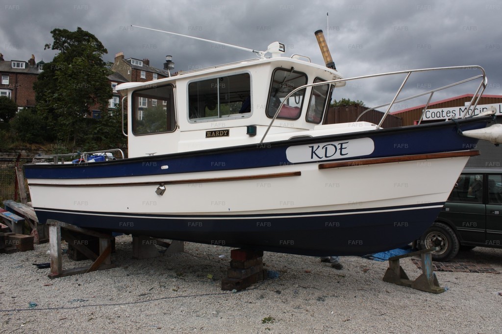 Hardy 24 Fast Fisherman