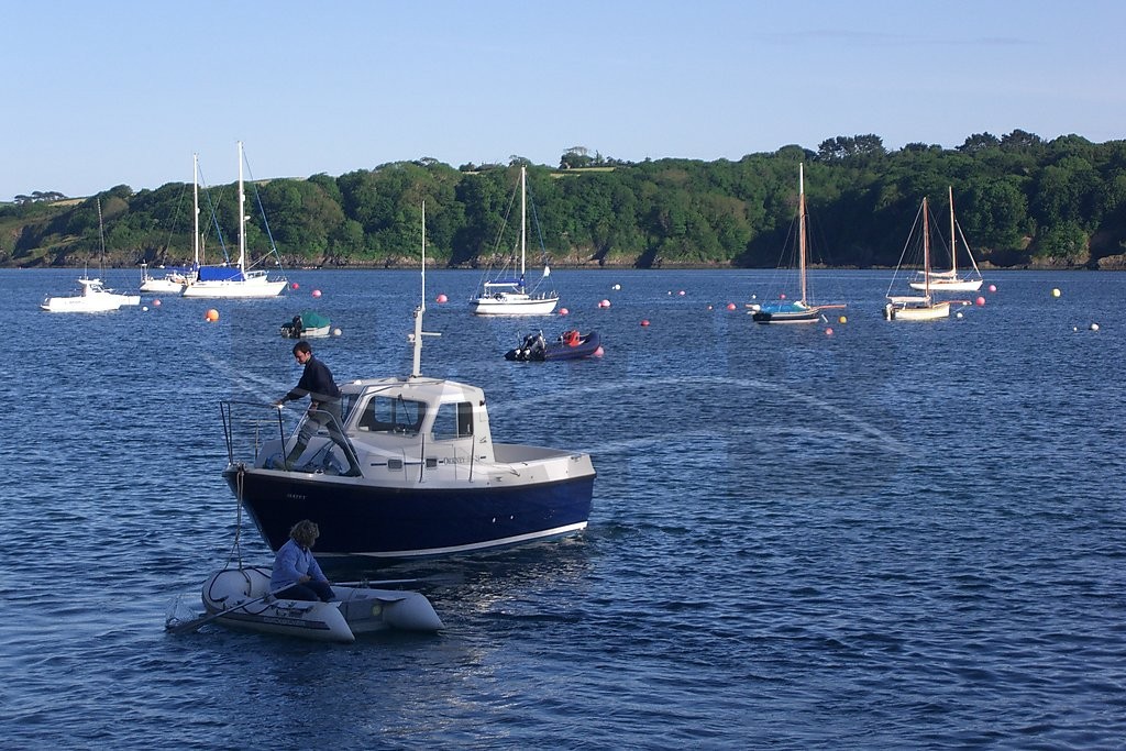 Orkney 24 pilot house